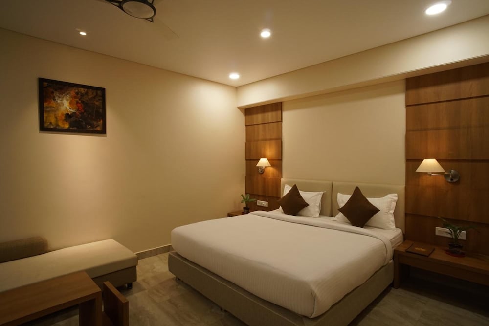Фото Hotel Shree Kanha Residency