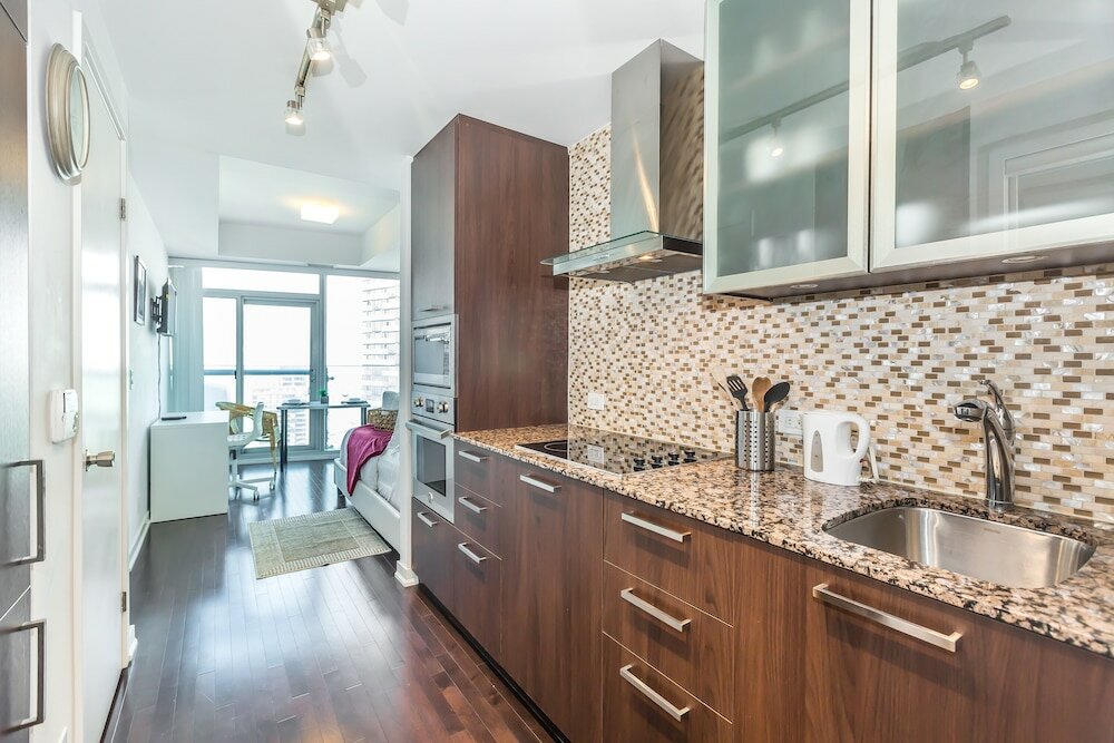 Фото 50+ Floor View of Lake-shore Executive Stay