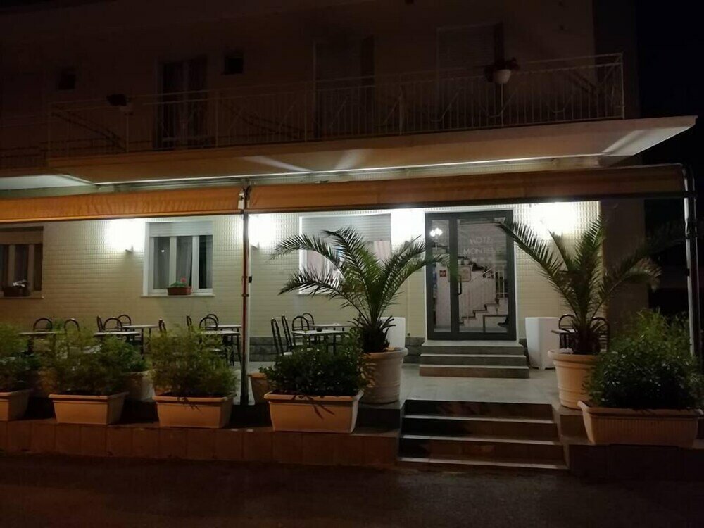 Фото Hotel Mon Reve