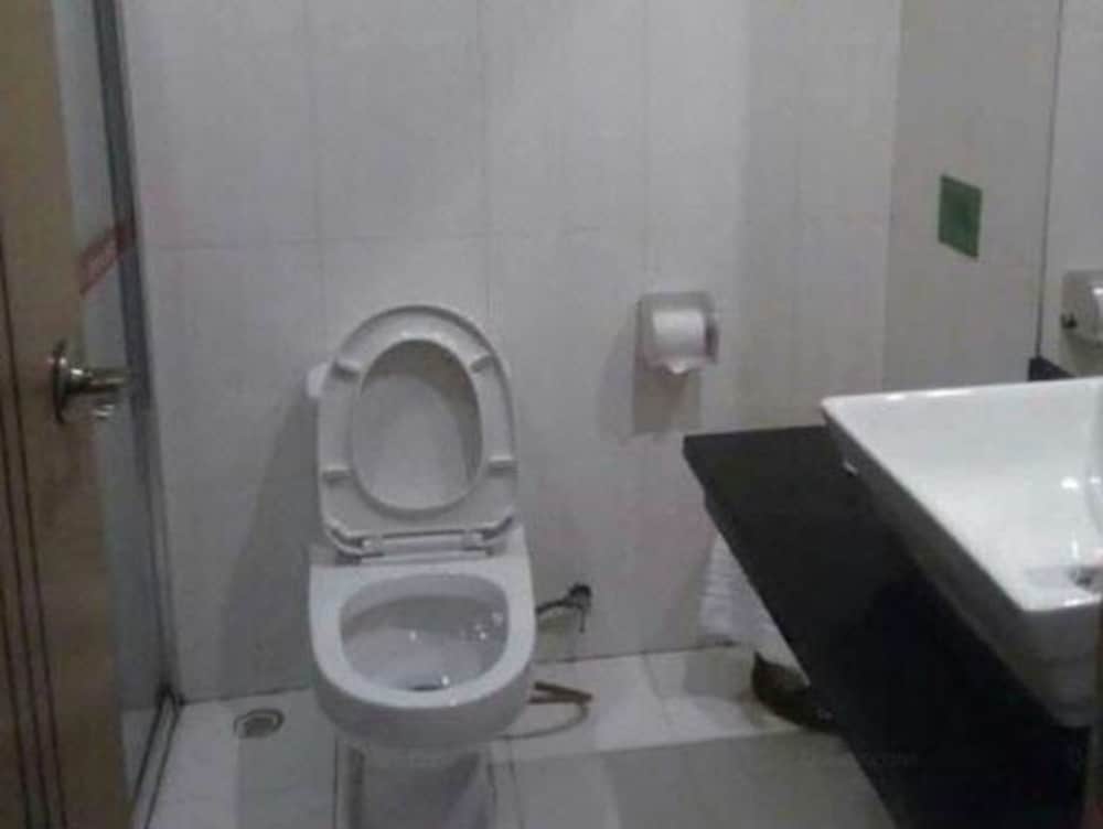 Фото Junyue Hotel