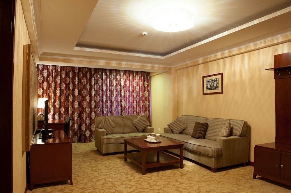 Фото Platinum Hotel