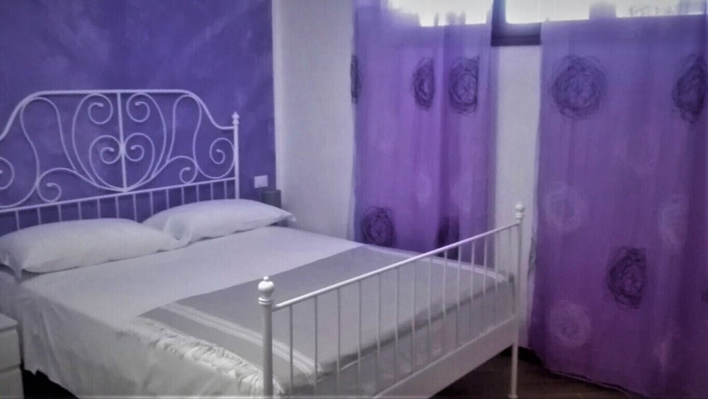 Фото La Bouganville B&b