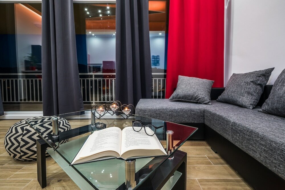 Фото Apartments Sunshine Home