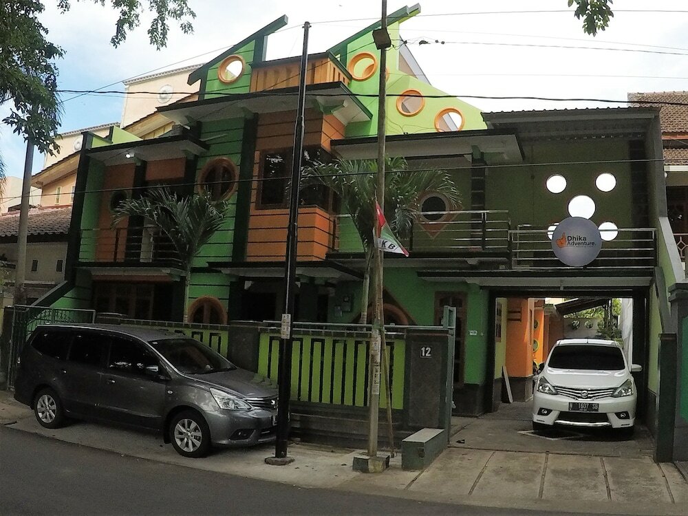 Фото отеля 1