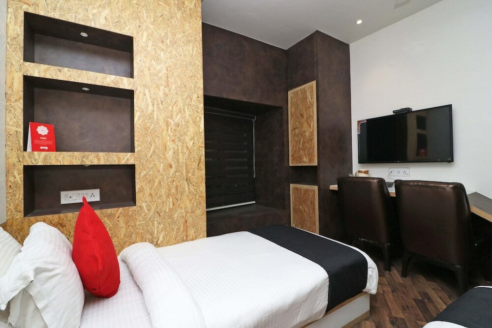 Фото Capital O 1481 Hotel Heritage