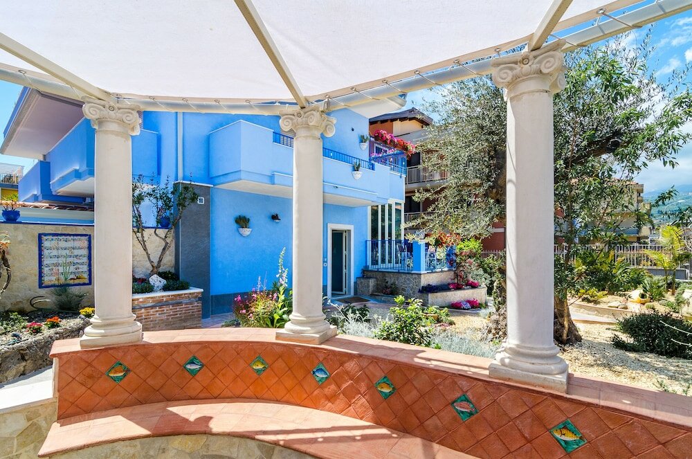 Фото Mediterranean Charm