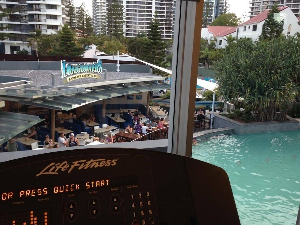 Фото Upmarket Apartment at Beach