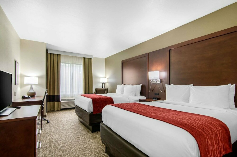 Hotel Comfort Inn & Suites Shawnee - Kansas City, Shawnee, photo