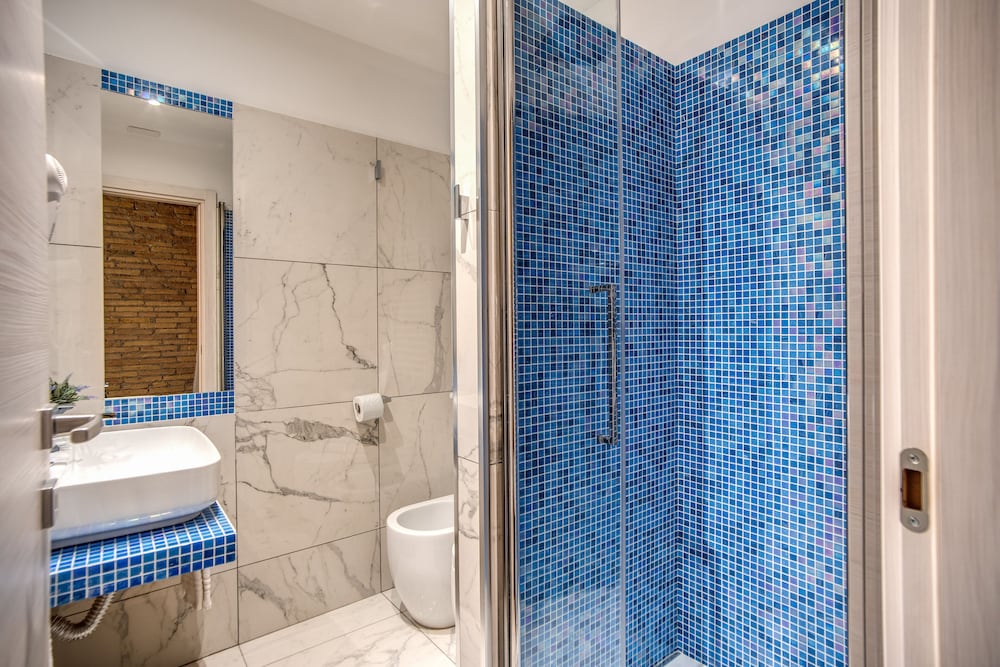 Фото Piazza di Spagna Comfort Rooms