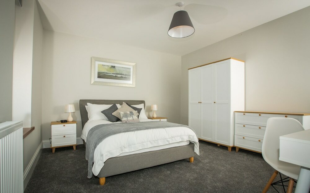 Фото Bay Tree Apartments