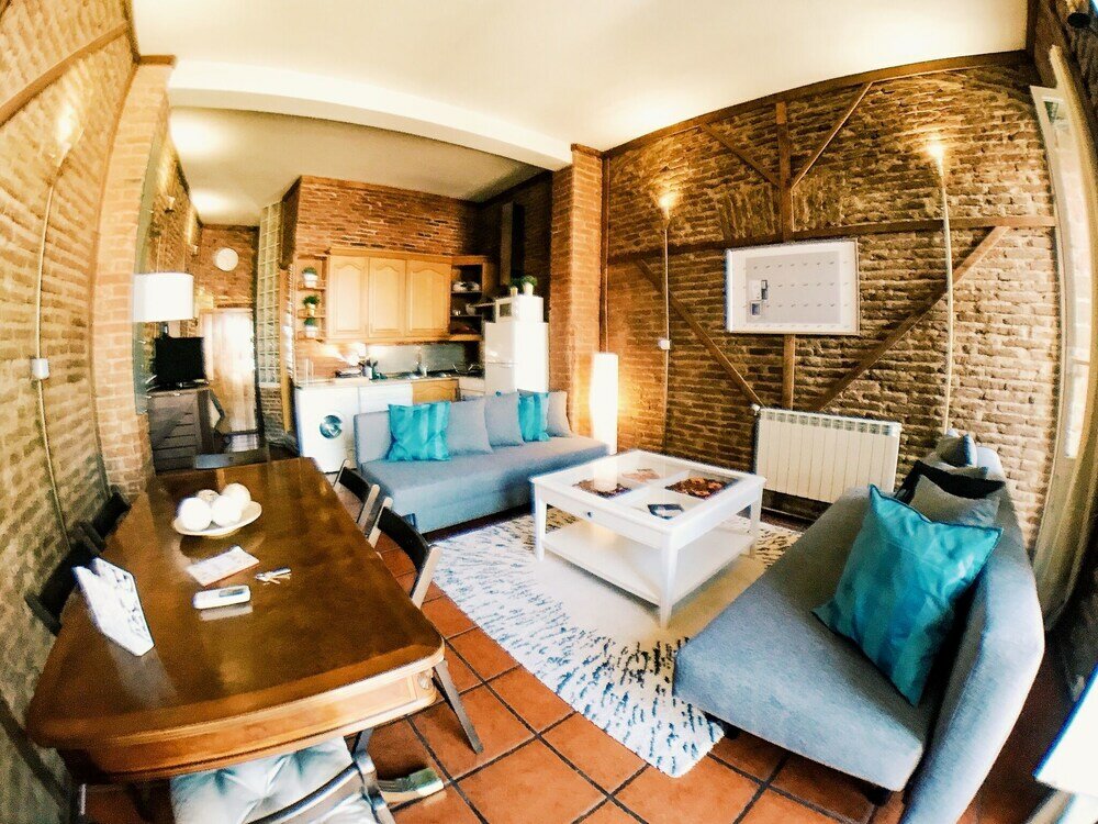 Фото Lollipop Flats Plaza Mayor Suite