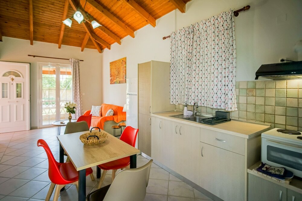 Фото Porto Gerakas Villas