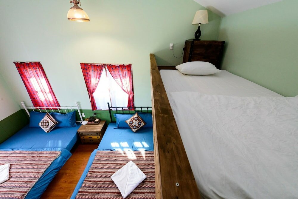 Фото Flowersandrocks Villa