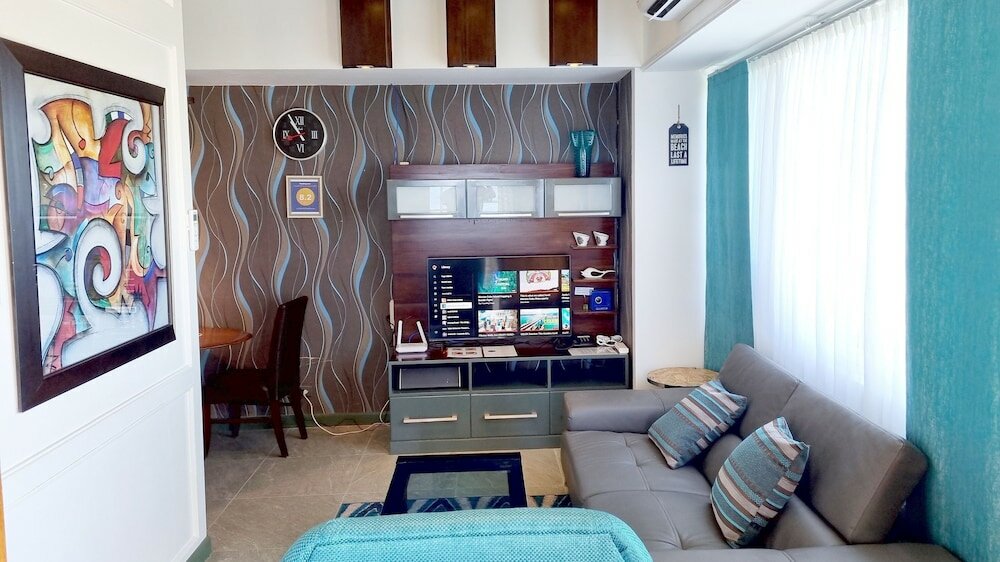 Фото La Mirada Residences