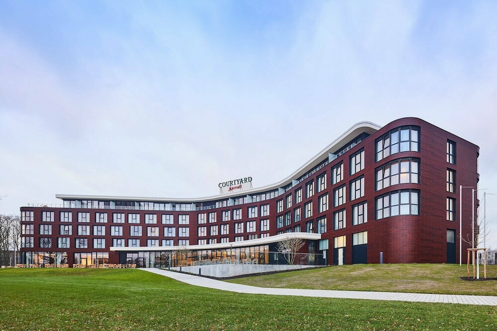 Гостиница Courtyard by Marriott Wolfsburg, Нижняя Саксония, фото