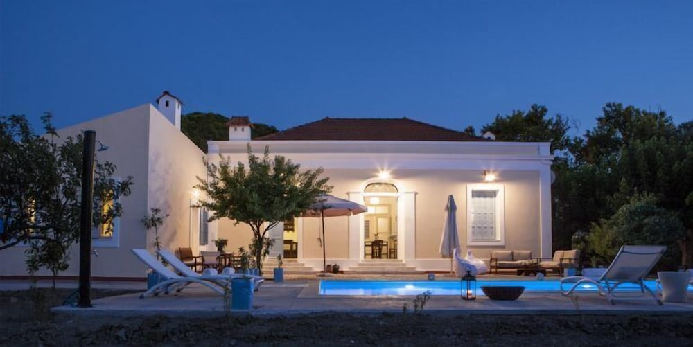 Фото Villa Pyrgo