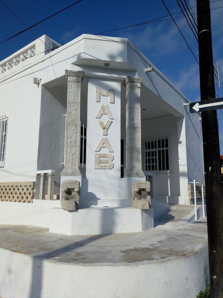 Фото Mayab Suites Hotel