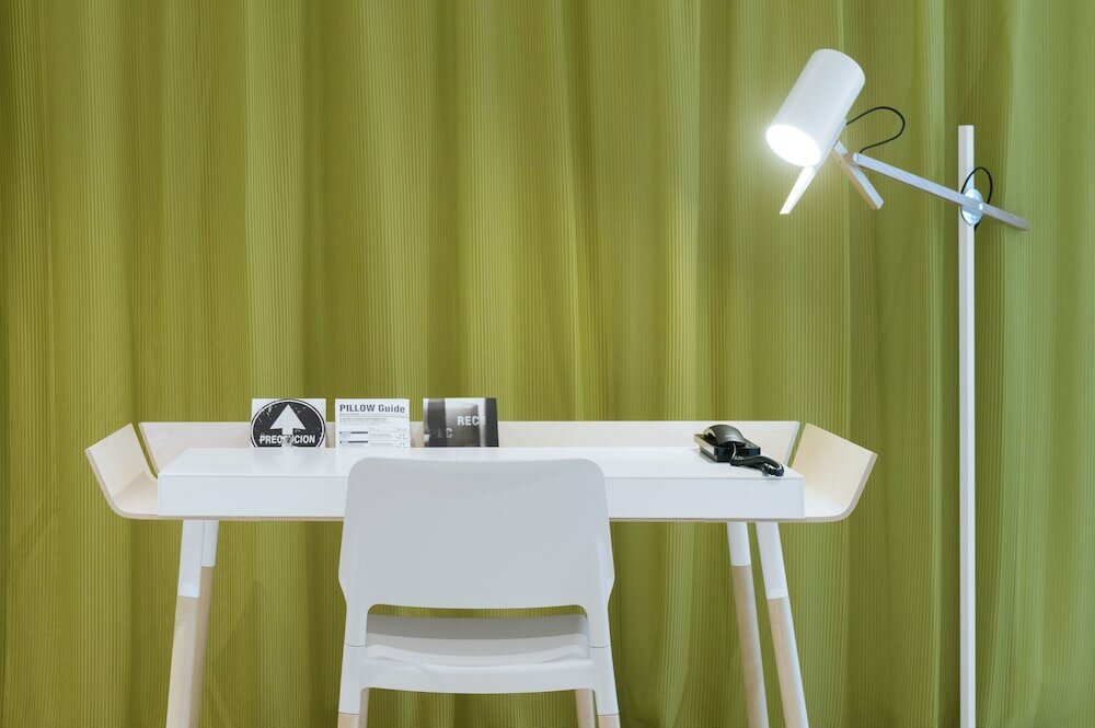 Фото Hotel Rec Barcelona - Adults only