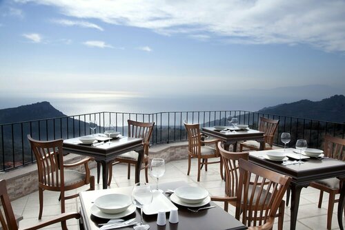 Гостиница Assos Kayalar Terrace Boutique Hotel в Айваджике