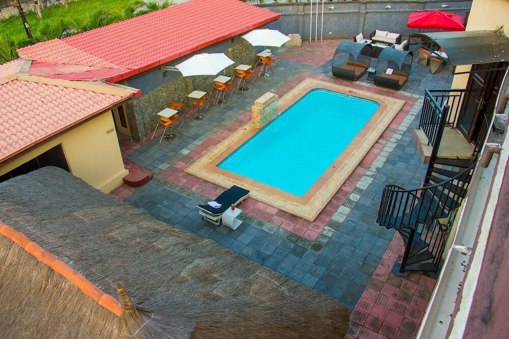 Фото The Palmview Manor Hotel