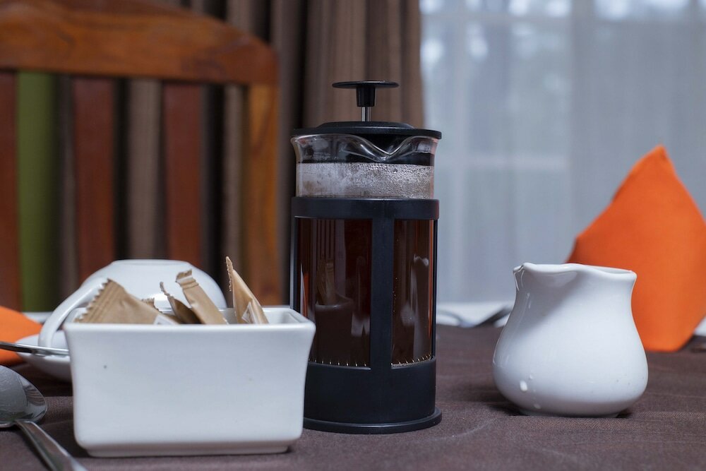 Фото Adlib Executive Lodge