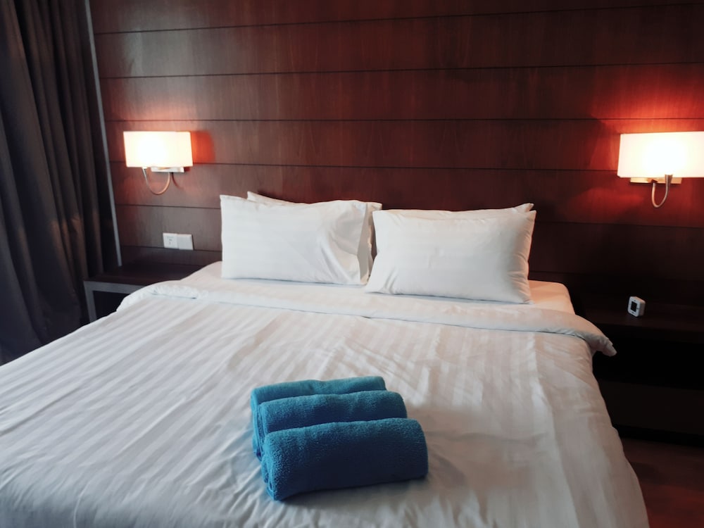 Фото Greystone D' Majestic Place