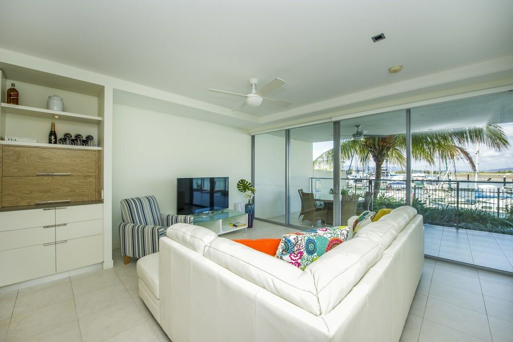 Фото Blue on Blue Apartment 912