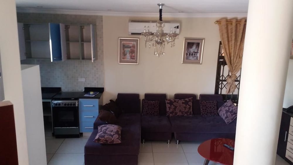 Фото Georgetown Court