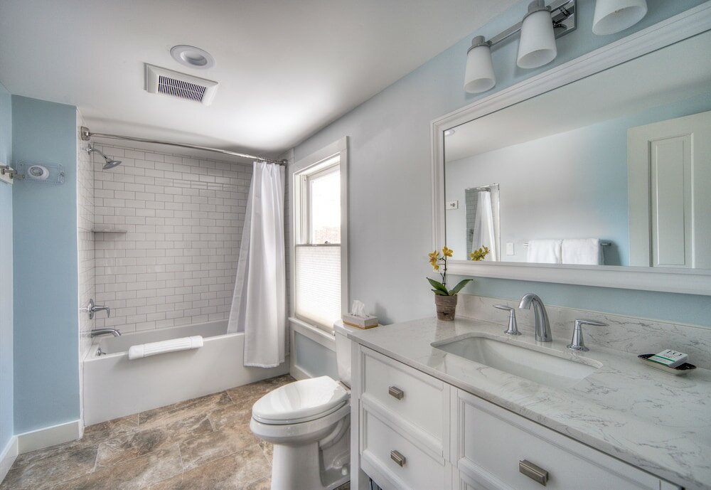 Фото The Sailmaker's House