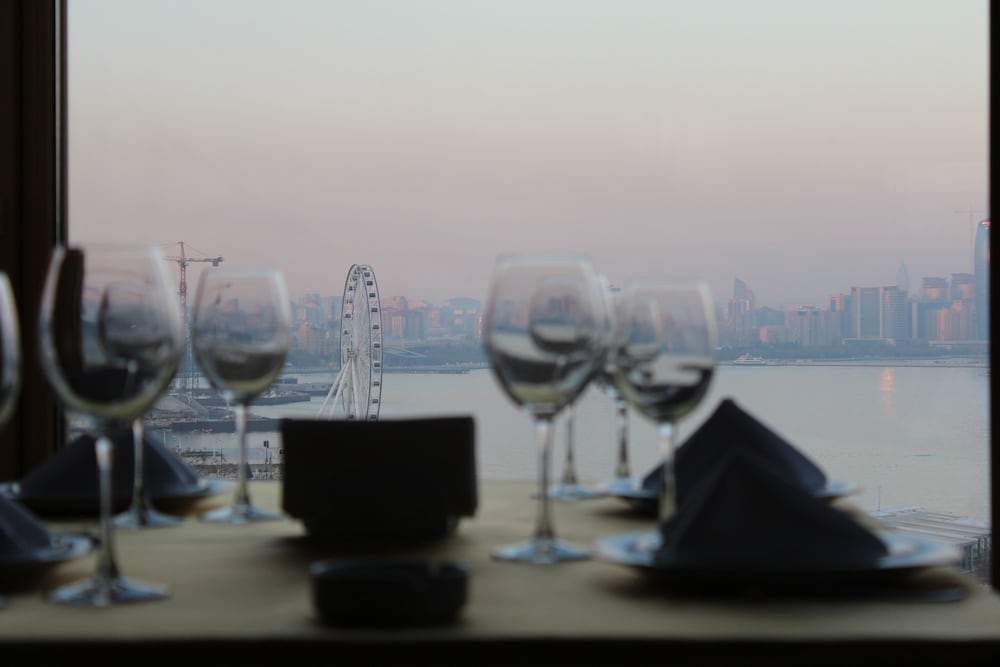 Фото Bayil Breeze Hotel