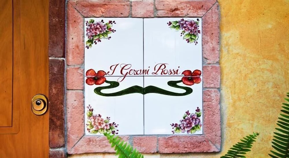 Фото I Gerani Rossi