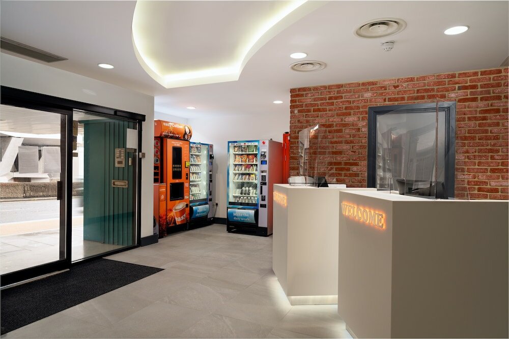 Фото EasyHotel London Croydon