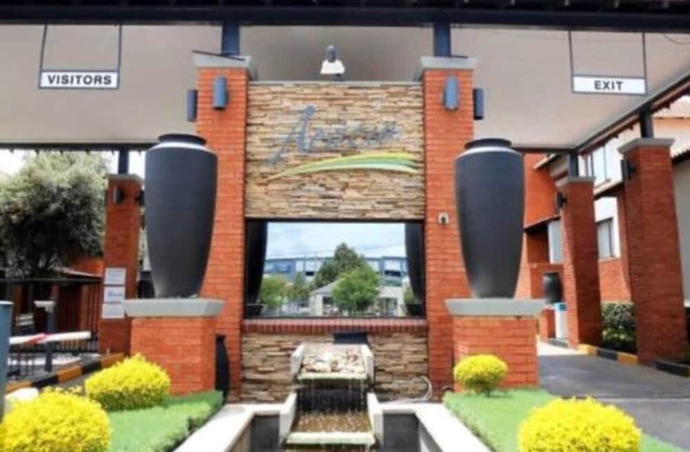 Hotel Modern Executive Penthouse All Amenities, Johannesburg, photo