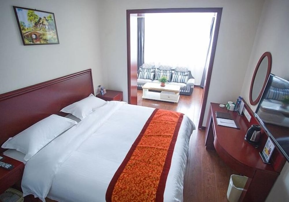 Фото GreenTree Inn TianJin Jinnan XianShuiGu Nanhuan Road Express Hotel