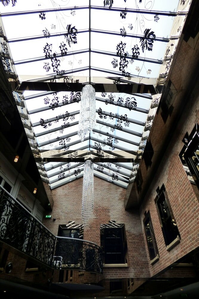 Фото Me and Mrs. Jones