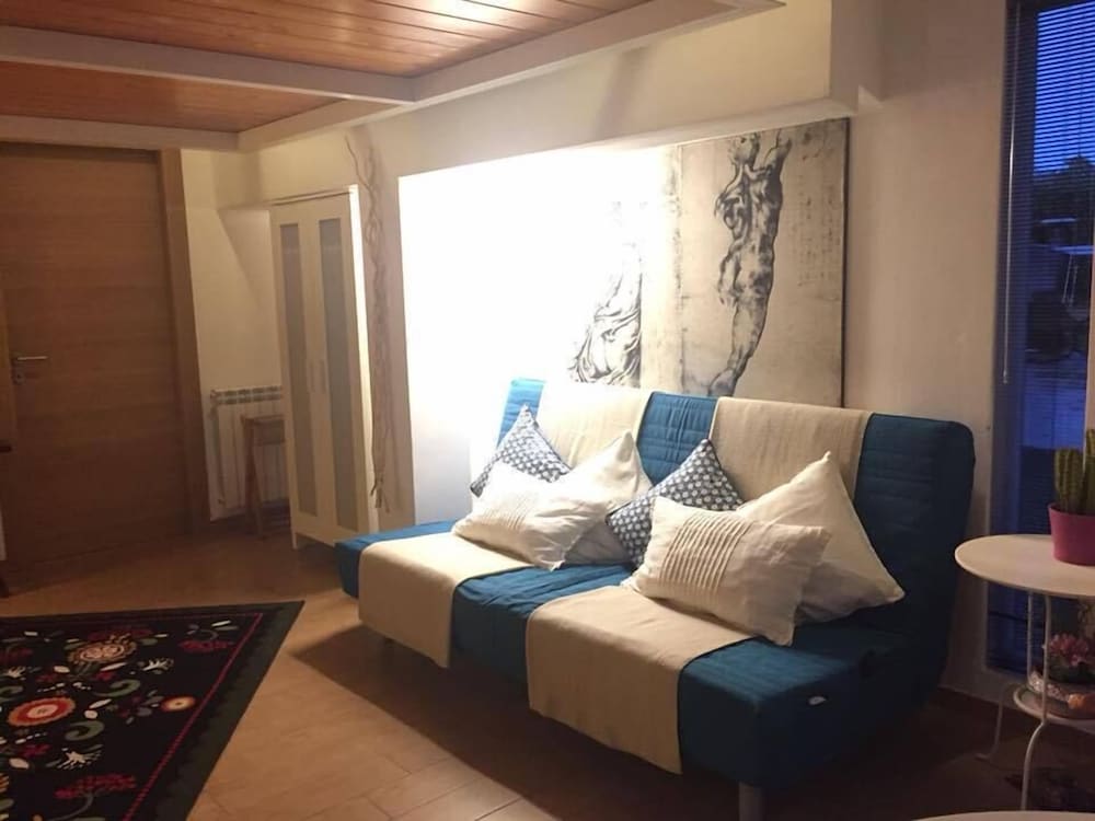 Фото Guest House Ara Town