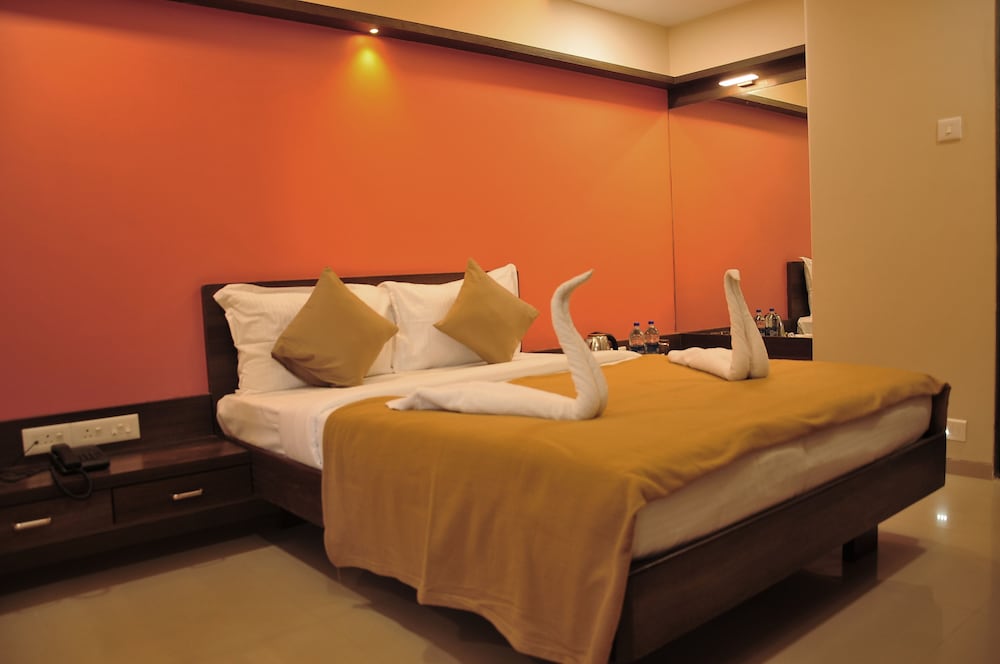 Фото Aakash Hotel