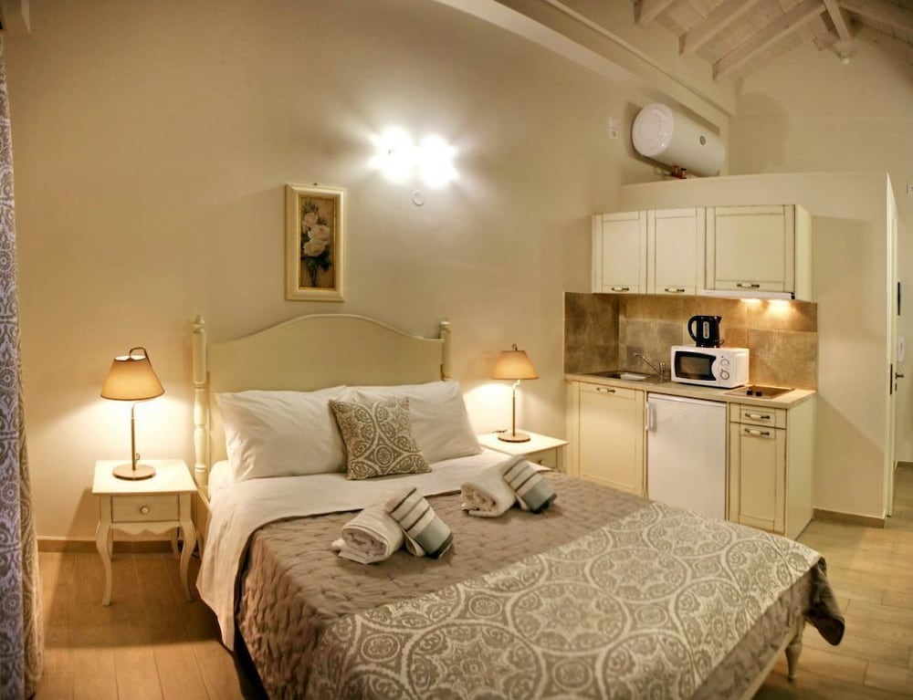 Фото Aella Studios