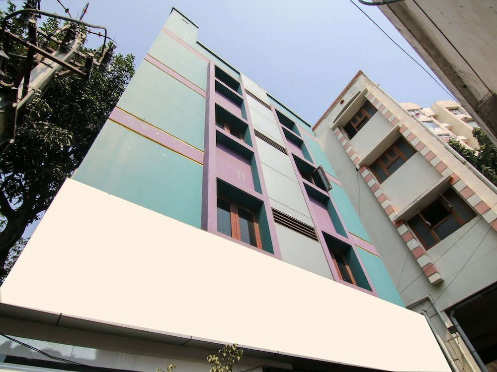 Фото Oyo 10711 Hotel Nsnr Residency