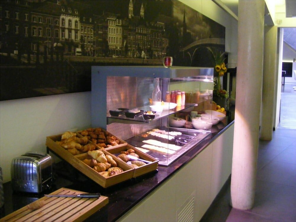 Фото Amosa Liège City Centre Apart Gerardrie 17