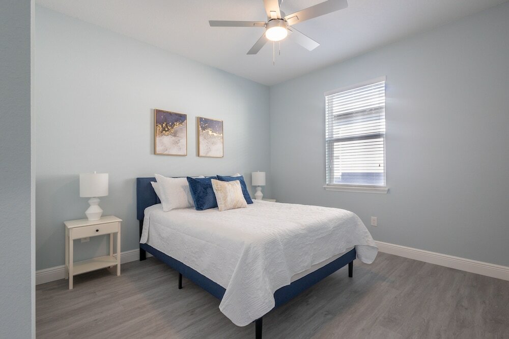 Фото Chestnut Villas Down Town Tampa