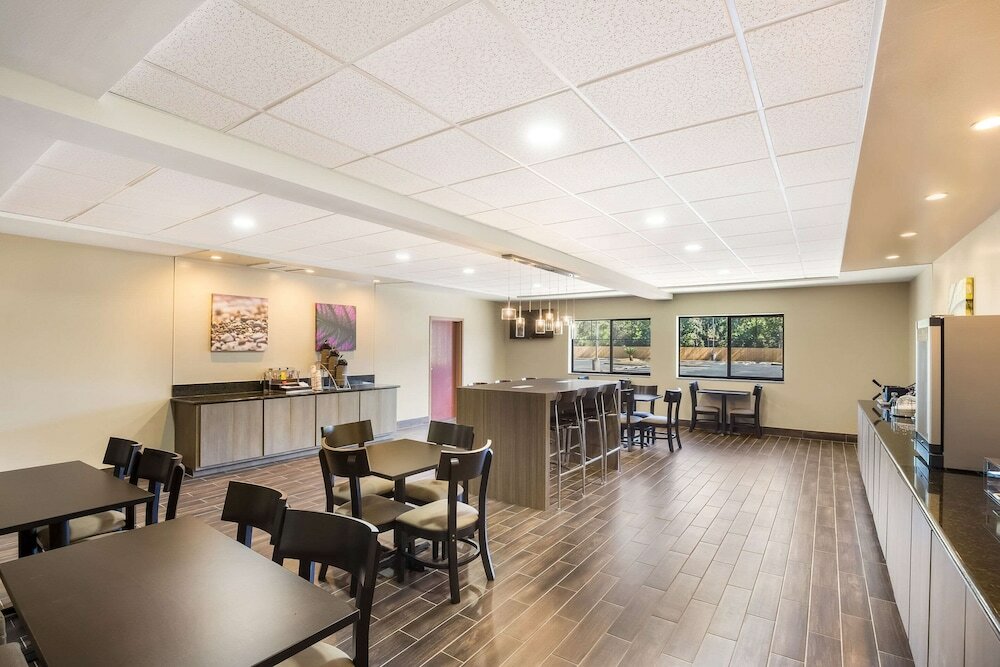 Фото Sleep Inn & Suites North Mobile Saraland