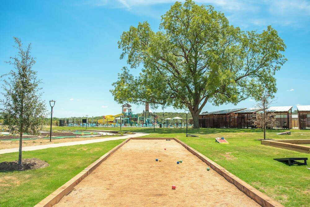 Фото Camp Fimfo Waco