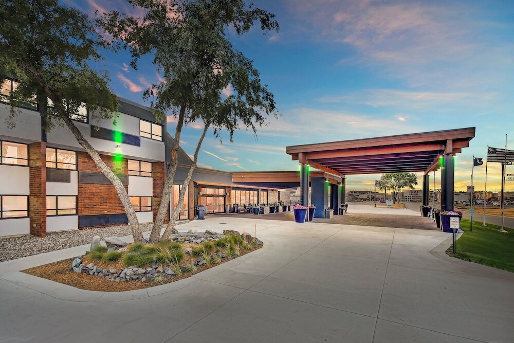 Фото Holiday Inn Hotel & Suites - St. Cloud, an Ihg Hotel