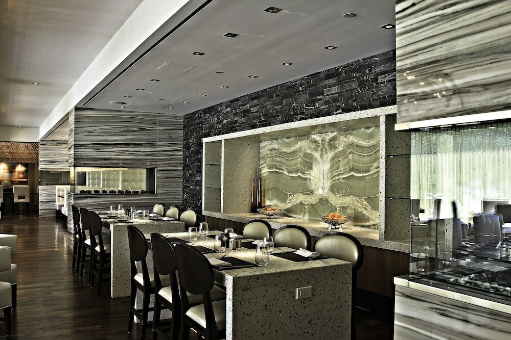 Фото Hilton McLean Tysons Corner