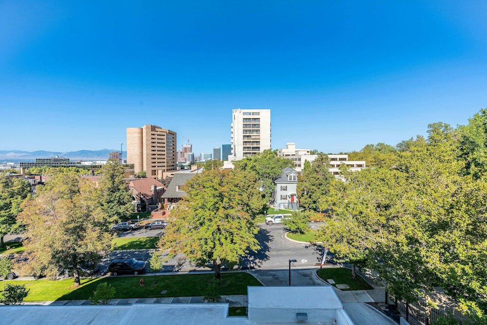 Фото Luxury Apartment in Salt Lake City