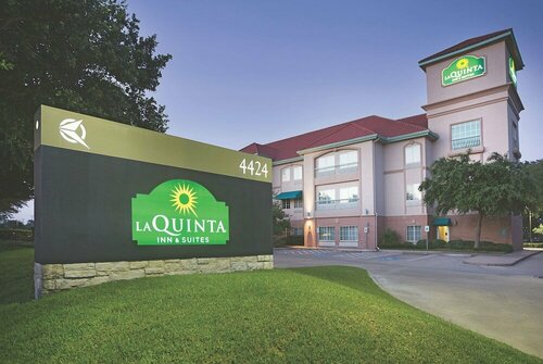 Гостиница La Quinta Inn & Suites by Wyndham Houston West at Clay Road