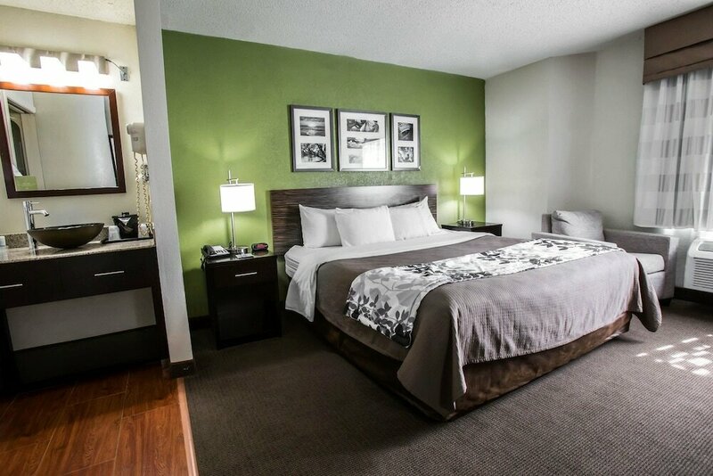 Гостиница Sleep Inn Rockford I-90 в Рокфорде