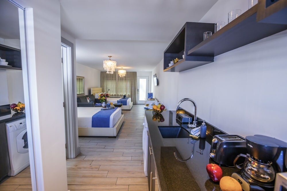 Фото Seaside All Suites Hotel, a South Beach Group Hotel