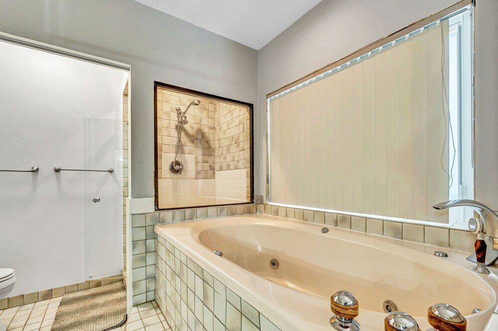 Фото Casa Flamingo Intracoastal Heated Pool